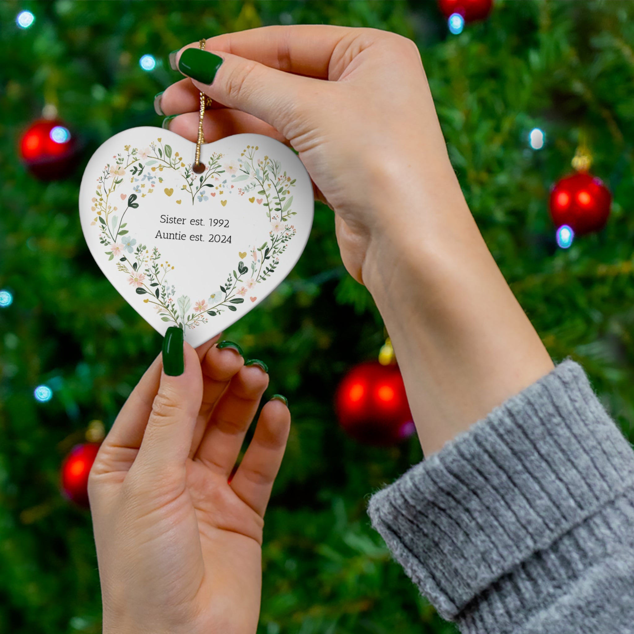 Personalized New Auntie Heart Ornament