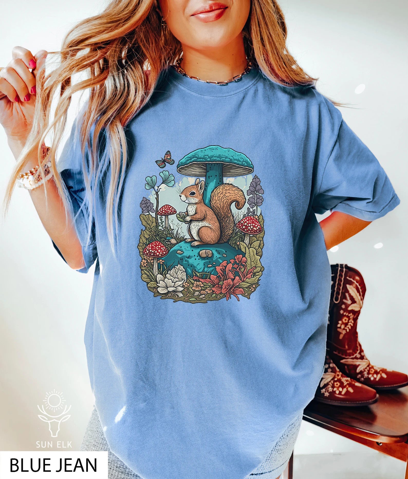 Cute Fairycore Squirrel Unisex Shirt